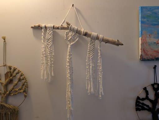 Knotted up in love  (image 1 of 3)