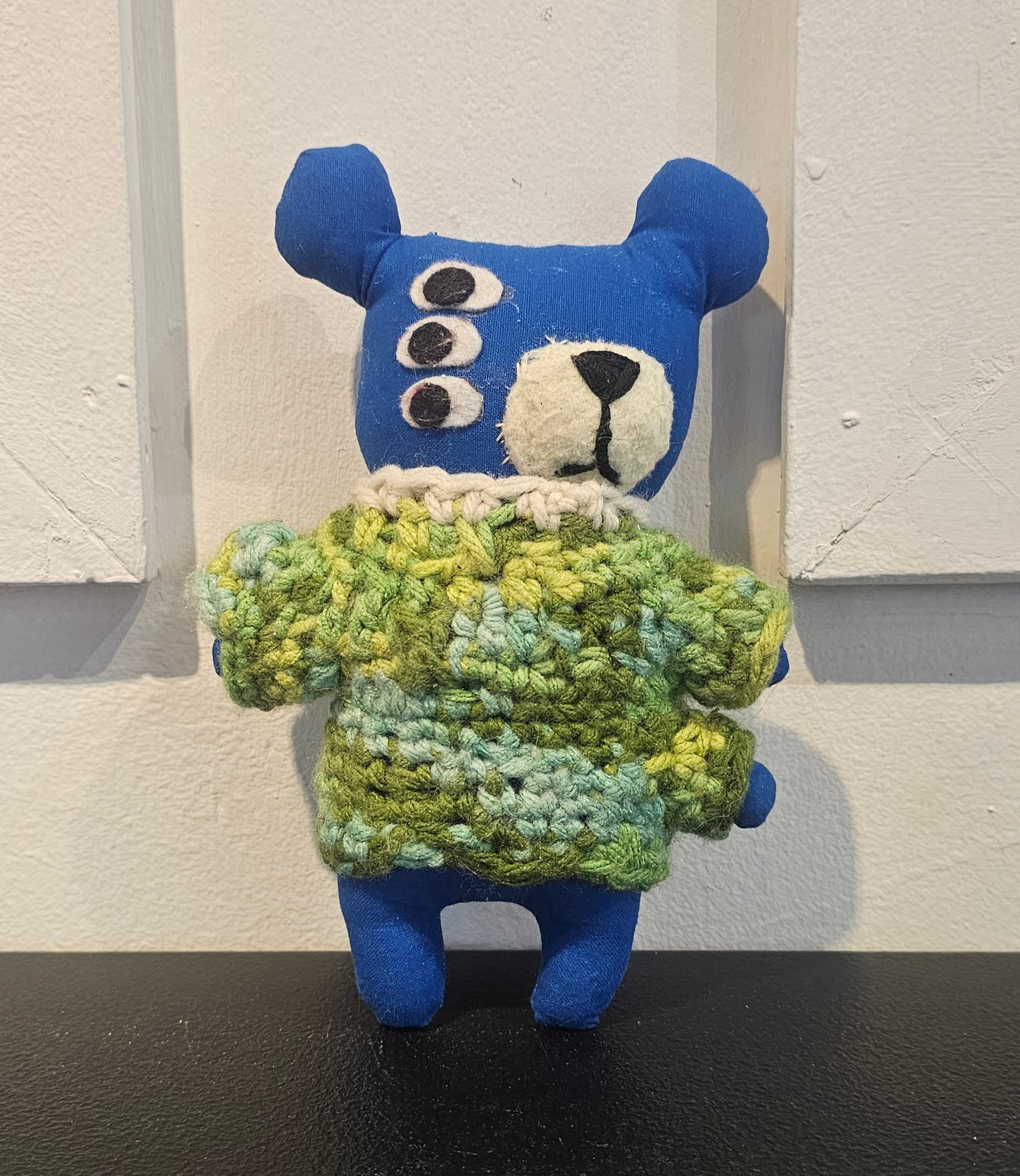Shin Teddy: Blue Boy (Green Crochet)